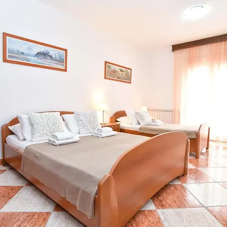 Adok Apartment Budva